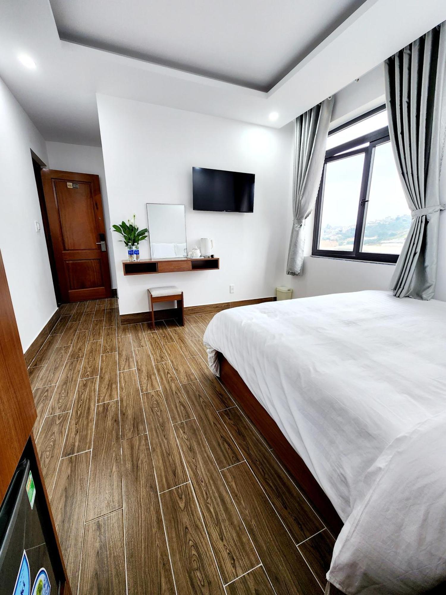 Happy Bun Hotel Đà Lạt Exterior foto